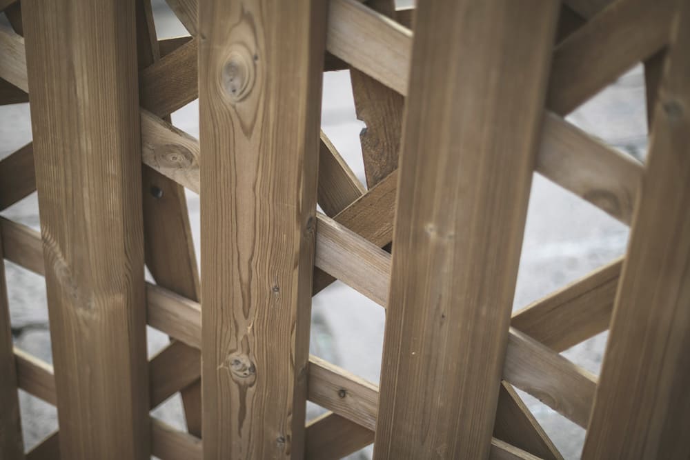 installazione in legno varese design week piazza del podesta15