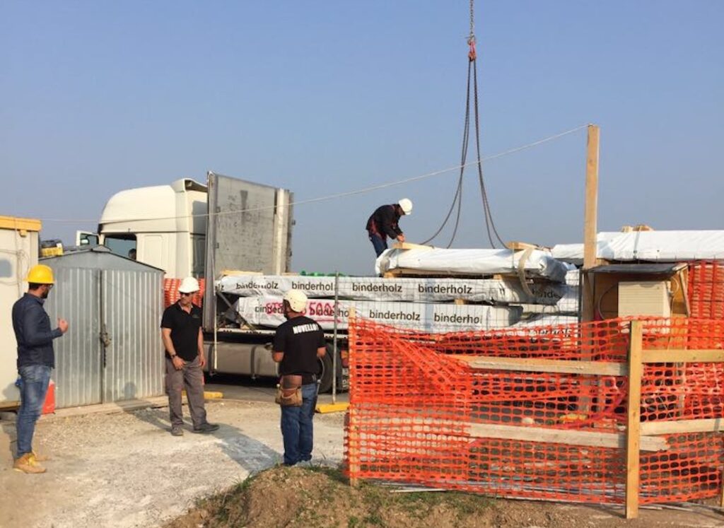 cantiere nuova casa in legno abbiategrasso milano