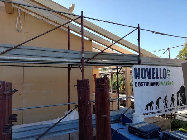 casa in legno due piani cafasse torino cantiere