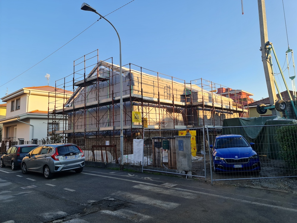 sopralzo in legno bergamo treviglio in costruzione