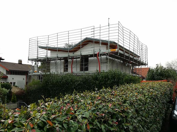 Casa prefabbricata in legno varese costruzione al grezzo avanzato